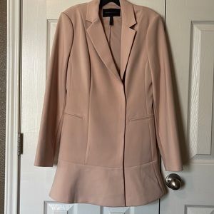 Blush extra long blazer with side zipper and faux front pockets